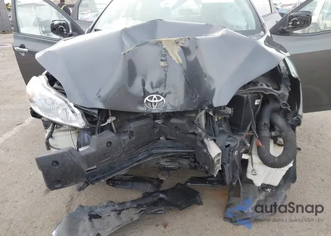 2009 Toyota Matrix S z USA, uszkodzony, nr VIN 2T1LE40EX9C008532